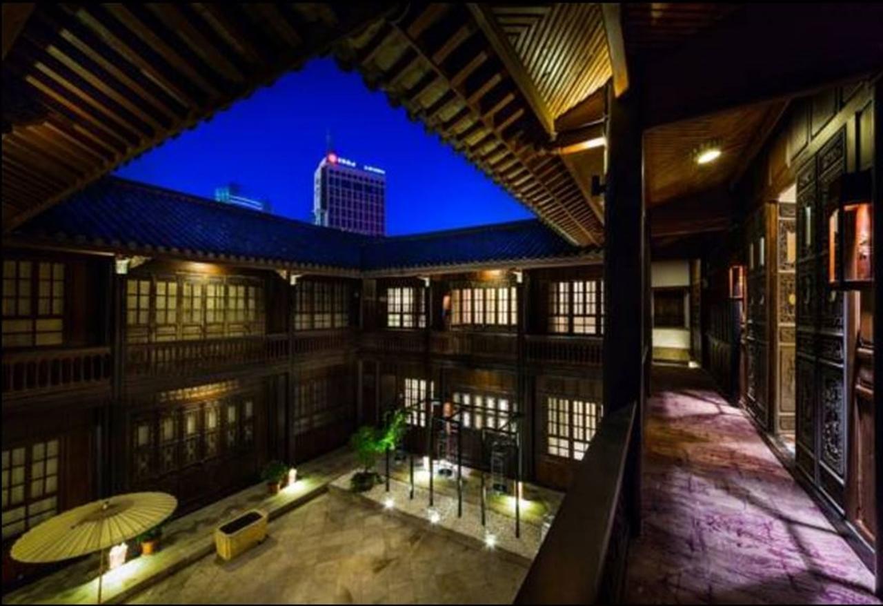 Silver Chest Boutique Hotel Kunming Zewnętrze zdjęcie